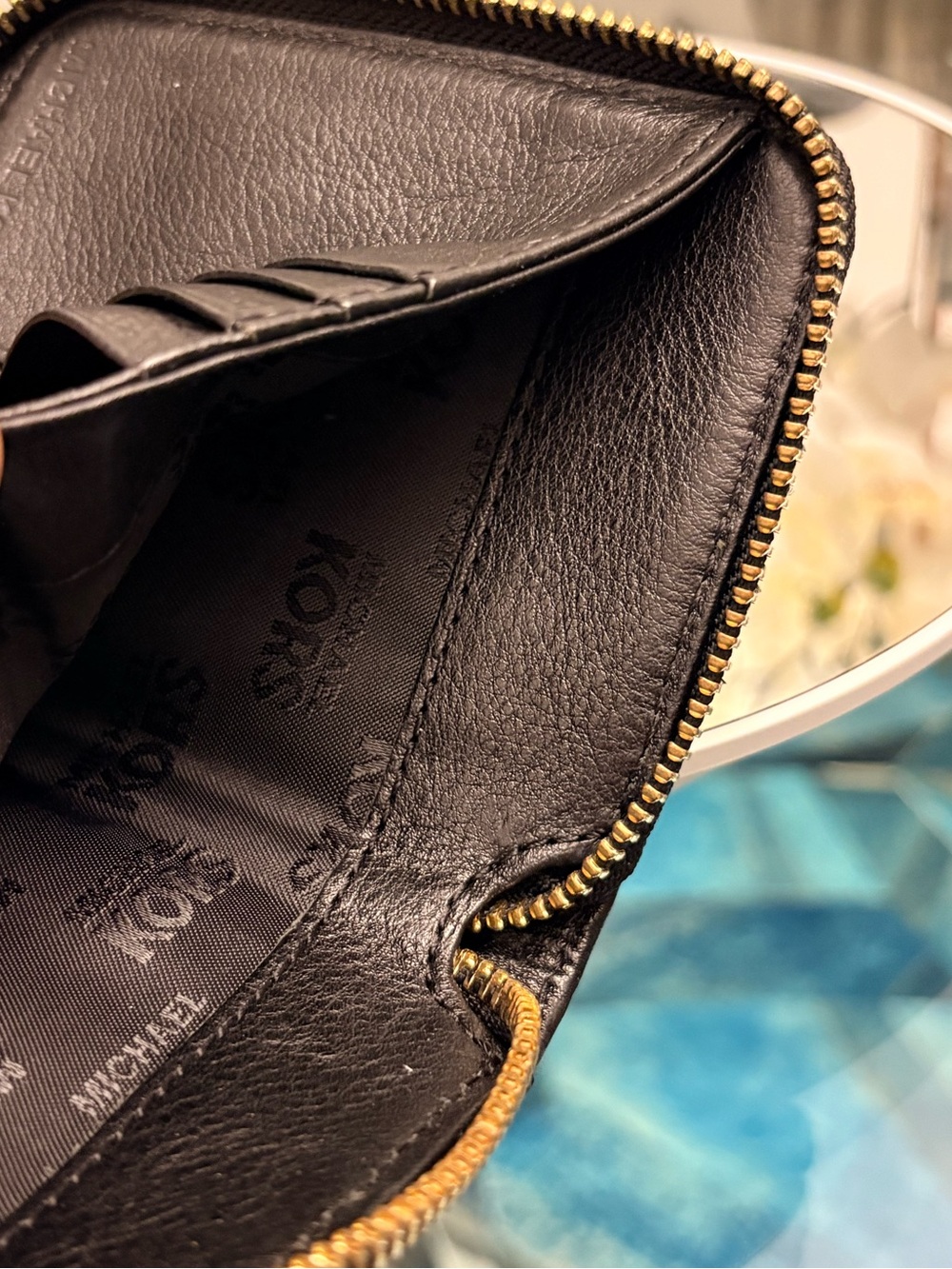 Michael Kors Black & Brown MK Logo Shoulder Bag & Matching Wallet - Picture 9 of 17